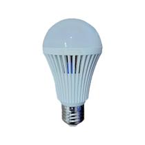 Lâmpada de Led Bulbo Emergência E27 7W - CTB