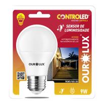 Lâmpada LED Ourolux Inteligente Controled Sensor de Luminosidade 9W e27 2700K Branco Quente Morno