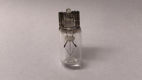 Lampada pingao 12v 3w serve divs. veiculos e utilidades