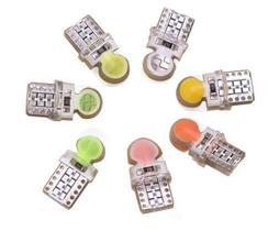 Lâmpada Pinguinho T10 COB W5W 12V com 6 Chips e 18 LEDs