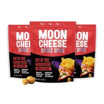 Lanche de queijo Moon Cheese Space Spice Sabor Pizza 60g x 3 Lanche de queijo Moon Cheese Space Spice Sabor Pizza 60g x 3