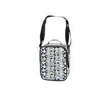 Lancheira Térmica Com alça Chico Bento Vaca Maiada - Turma da Mônica Lancheira Térmica Com alça Chico Bento Vaca Maiada - Turma da Mônica