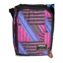 Lancheira Térmica Jovem Tripcool Marmita Alça Transversal Lancheira Térmica Jovem Tripcool Marmita Alça Transversal