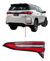 Lanterna Canto Farol Traseiro LED Toyota SW4 2021 2022 2023 2024 Original