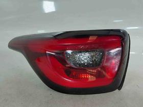 LANTERNA ESQUERDA Fiat TORO 2.0 2023 LANTERNA ESQUERDA Fiat TORO 2.0 2023