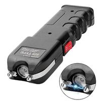 Lanterna LED Recarregável Portátil com Case e Cabo USB Lanterna LED Recarregável Portátil com Case e Cabo USB