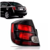 Lanterna Nissan Sentra 2007 a 2013 Fumê Lanterna Nissan Sentra 2007 a 2013 Fumê
