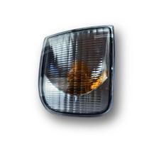 Lanterna Pisca Dianteiro Lado Direito VOLVO VM Lanterna Pisca Dianteiro Lado Direito VOLVO VM