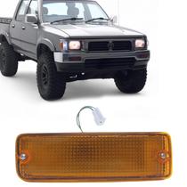 Lanterna Pisca Parachoque Dianteiro Hilux 1992 1993 1994 1995 1996 1997 1998 1999 2000 2001 Lado Direito