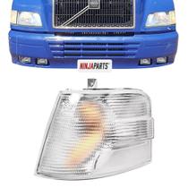 Lanterna Pisca Volvo Nh12 Cristal Seta Dianteira Le Ld