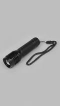 Lanterna Potente 500 Lumens Foco Ajustável Lanterna Potente 500 Lumens Foco Ajustável