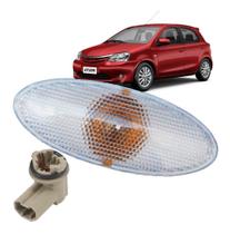 Lanterna Seta Pisca Lateral Paralama Toyota Etios Corolla 2009 a 2016 C/ Soquete