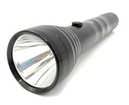 Lanterna Tatica LED Grande Potente para Acampamento Trilhas Camping e Emergencias a Pilhas Lanterna Tatica LED Grande Potente para Acampamento Trilhas Camping e Emergencias a Pilhas