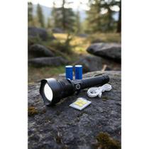 Lanterna Tática LED P90 Zoom Recarregável 5400000lm USB Lanterna Tática LED P90 Zoom Recarregável 5400000lm USB