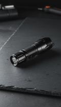 Lanterna Tática Recarregável Led 280 Lumens com Zoom