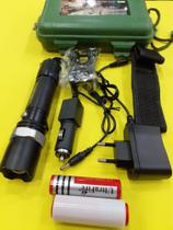 Lanterna tática recarregável