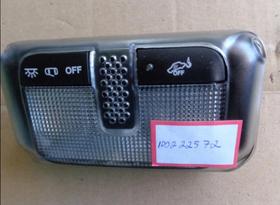 Lanterna Teto Preta Novo Uno 2015 / Genuína Fiat 100233765 Lanterna Teto Preta Novo Uno 2015 / Genuína Fiat 100233765