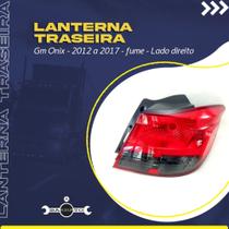 Lanterna tras gm onix 12/ fume escuro dir arteb 4005446903