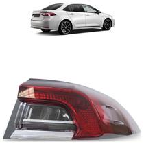 Lanterna Traseira Corolla 2020 2021 2022 2023 Canto Bicolor Lente Lisa Acrílico Friso Cromado Carcaça Preta