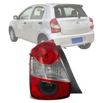 Lanterna traseira etios hatch re cristal 2013/2018 esquerdo