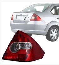 Lanterna Traseira Fiesta Sedan 2004/10 Bicolor Lado Direito