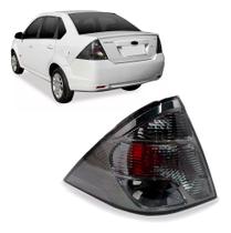 Lanterna Traseira Fiesta Sedan / 2010 a 2014 - Lados Esquerdo (Motorista) Lanterna Traseira Fiesta Sedan / 2010 a 2014 - Lados Esquerdo (Motorista)