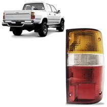 Lanterna Traseira Hilux Pickup 1992 1993 1994 1995 1996 1997 1998 1999 2000 A 2001 Lente Estriada Acrílico Tricolor Lanterna Traseira Hilux Pickup 1992 1993 1994 1995 1996 1997 1998 1999 2000 A 2001 Lente Estriada Acrílico Tricolor