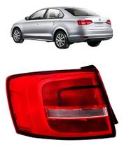 Lanterna Traseira Jetta 2016 2017 2018 Com Led