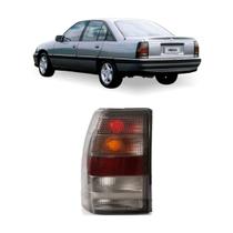 Lanterna traseira omega 1992 a 1998 fumê Lanterna traseira omega 1992 a 1998 fumê