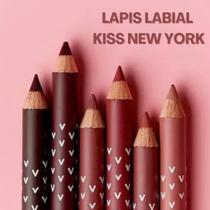 Lapis Labial Delineador Madeira Kiss New York Ultra Easy Red