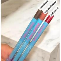 Lápis Labial Iconic Popstar by Ruby Rose COR:RED CARPET Lápis Labial Iconic Popstar by Ruby Rose COR:RED CARPET