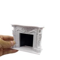 Lareira de casa de bonecas em miniatura em estilo vitoriano branca em escala 1:12