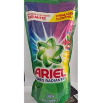 Lava Roupas Ariel Cores Radiantes Sachê - 700ML Lava Roupas Ariel Cores Radiantes Sachê - 700ML