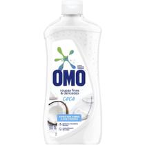 Lava Roupas Omo Roupas Finas e Delicadas - Sabão Líquido Coco 900Ml Lava Roupas Omo Roupas Finas e Delicadas - Sabão Líquido Coco 900Ml