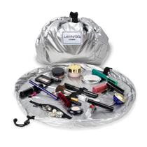 Lay-n-Go Cosmo Drawstring Makeup Organizer Cosmetic & Toiletry Bag para viagens, presentes e uso diário com um design patenteado durável, 20 polegadas, prata metálica