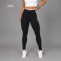 Legging Fitness Feminina Preta Cintura Alta Detalhe Branco Modeladora Sem Transparência