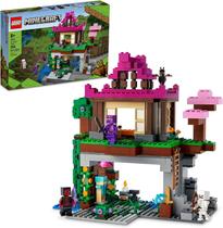 LEGO 21183 Minecraft - Os Campos de Treino
