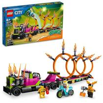 Lego city caminhão de acrobacias e desafio do anel de fogo 60357 (479 peças)