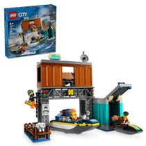 Lego City - Lancha da Policia e Esconderijo dos Bandidos - 60417
