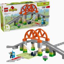 Lego Duplo Conjunto Ponte e Trilhos de Trem 42 Peças 10426 Lego Duplo Conjunto Ponte e Trilhos de Trem 42 Peças 10426