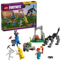 Lego Fortnite Acampamento de Peely e Sparkplug 250 Peças - 77075 Lego Fortnite Acampamento de Peely e Sparkplug 250 Peças - 77075
