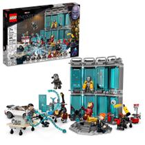 LEGO Marvel Iron Man Armory 76216 Conjunto de brinquedos de construção para crianças, meninos e meninas com mais de 7 anos (496 peças)