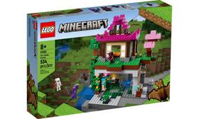 LEGO Minecraf Os Campos de Treino - 21183