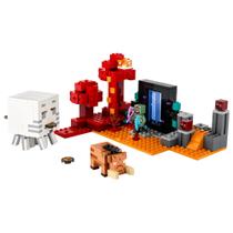 Lego Minecraft - Emboscada no Portal do Nether - 352 Peças