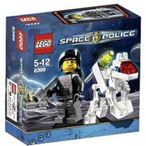 LEGO Space Police 8399 K9-Bot - Conjunto com 1 Minifigura