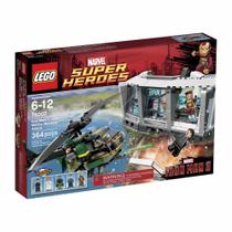LEGO Super Heroes Homem de Ferro - Ataque à Mansão Malibu (76007) LEGO Super Heroes Homem de Ferro - Ataque à Mansão Malibu (76007)