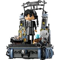 Lego Wandinha Figura Família Addams 702 Peças - 76780 Lego Wandinha Figura Família Addams 702 Peças - 76780