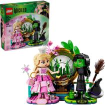 Lego Wicked Figuras Elphaba e Glinda 75682 com 558 Peças Lego Wicked Figuras Elphaba e Glinda 75682 com 558 Peças