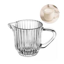 Leiteira de Vidro Classico Com Relevo Vertical 220ml Leiteira de Vidro Classico Com Relevo Vertical 220ml