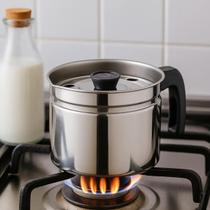 Leiteira Em Inox Com Tampa 1,5 L Fervedor Leite P/ Indução - Zanella Leiteira Em Inox Com Tampa 1,5 L Fervedor Leite P/ Indução - Zanella